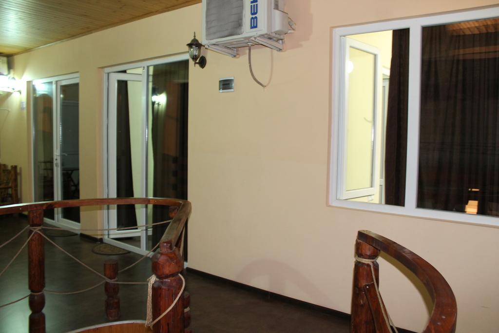 Ponto Hotel Kobuleti Room photo
