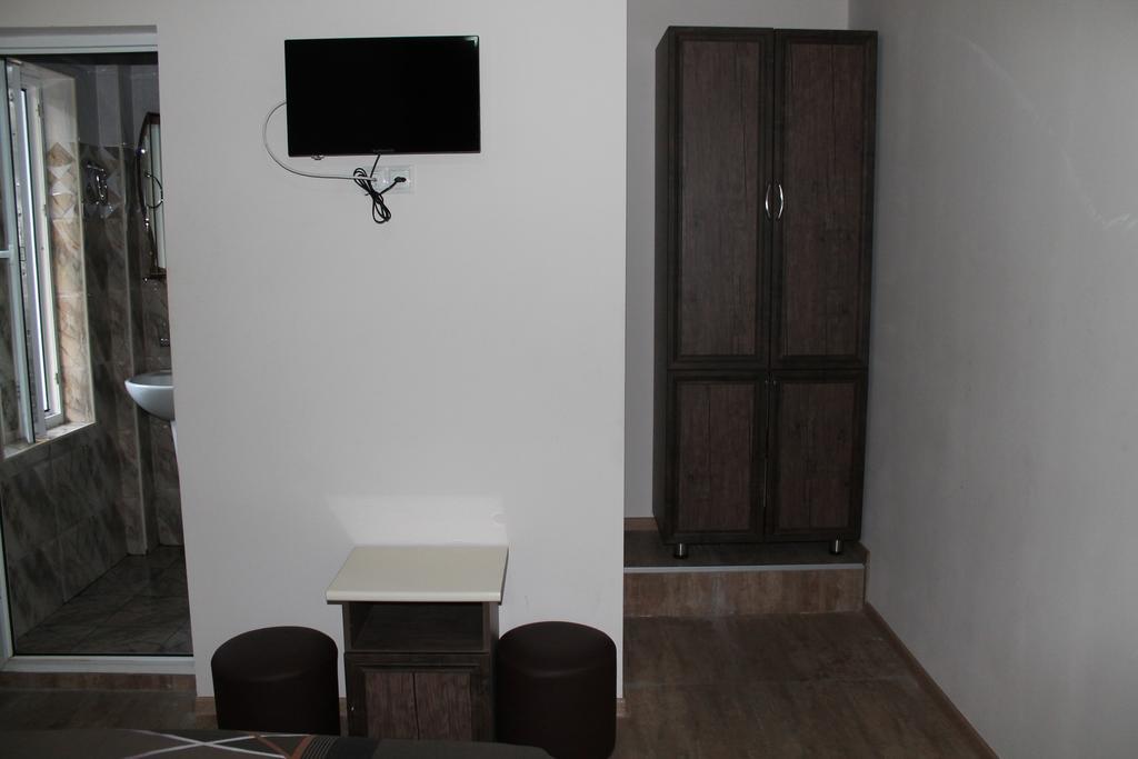 Ponto Hotel Kobuleti Exterior photo